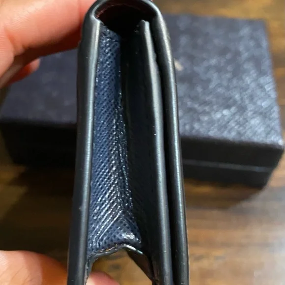 Prada card case - Picture 3 of 14